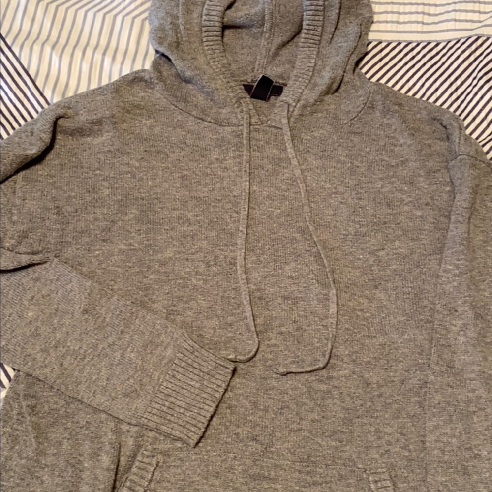 Grey sweater